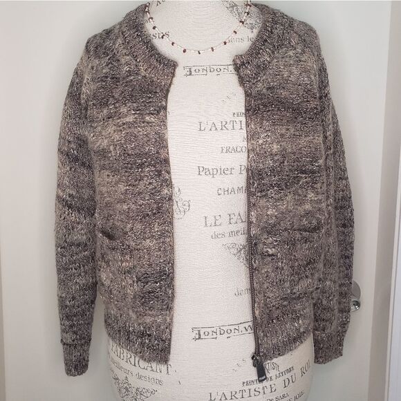 Aritzia Gray Knit Cardigan Sweater - Picture 5 of 10